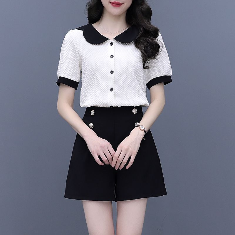 Summer Clothing Trends 2025 - Contrast Color Button Short Sets For