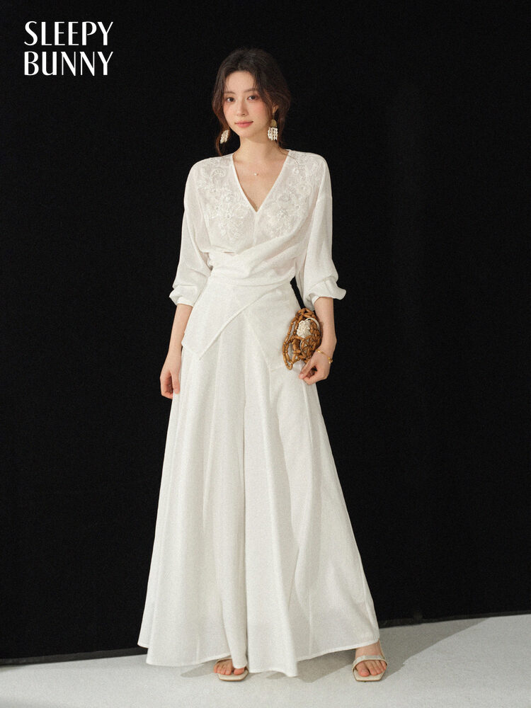 V Neck Embroidered Blouse and  - đánh giá và giá Palazzo Pant Wide