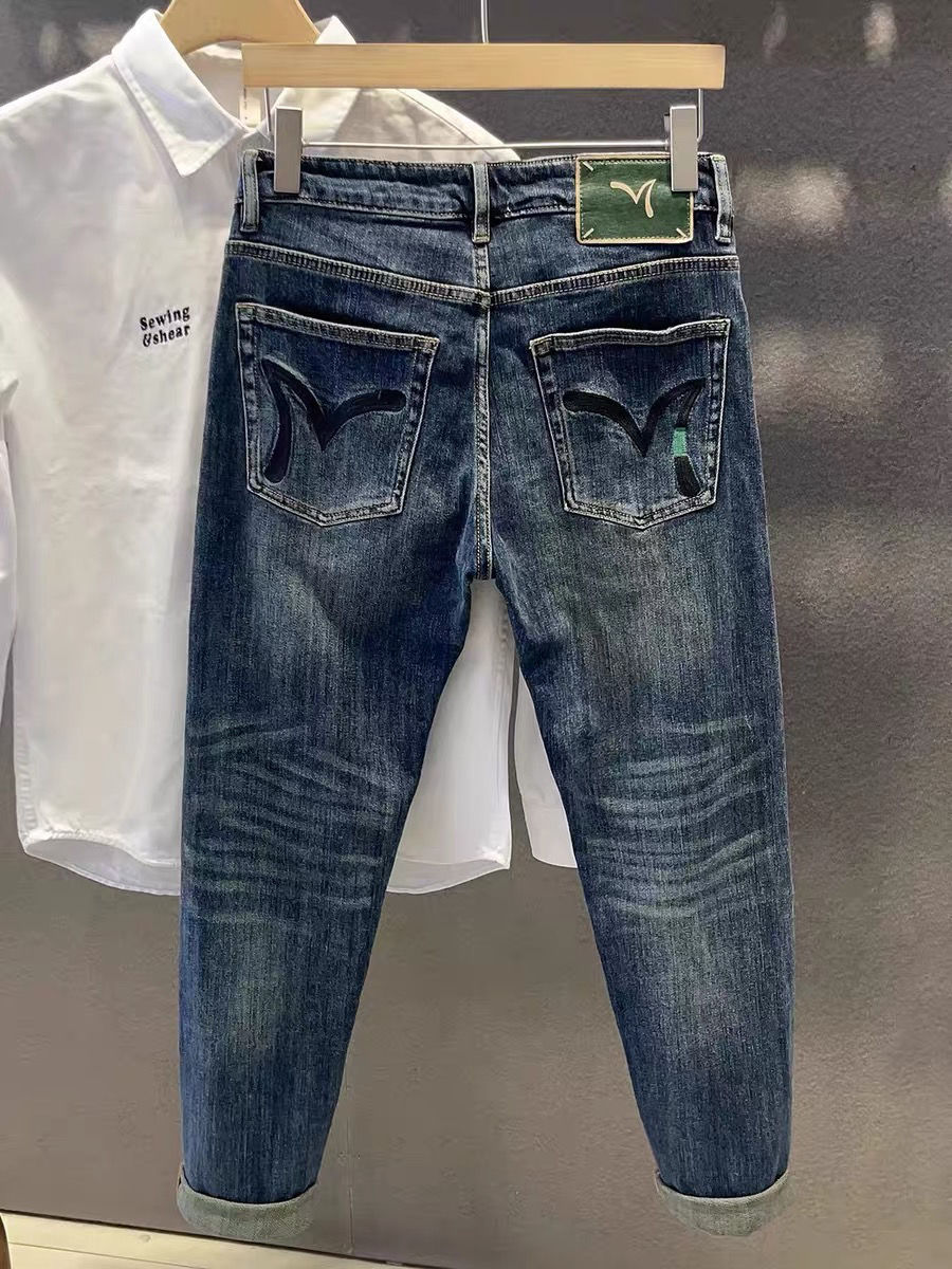 Menswear Clothing Retro Jeans  - đánh giá và giá Summer Clothing Trends 2025