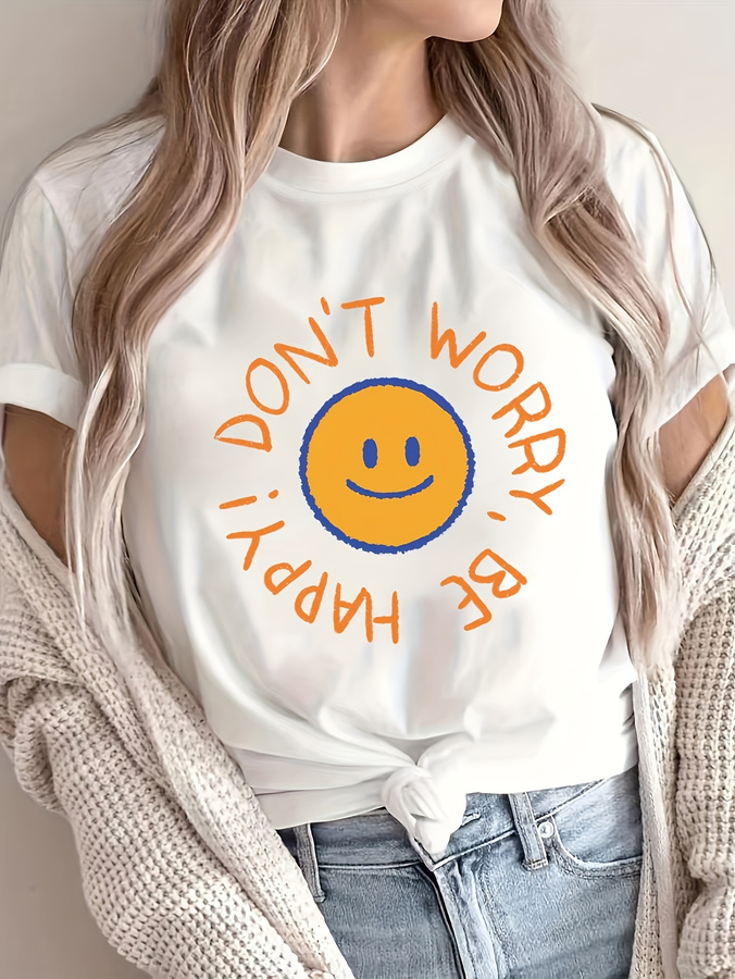 Casual Crew Neck T-Shirt with  - đánh giá và giá Summer Clothing Trends 2025